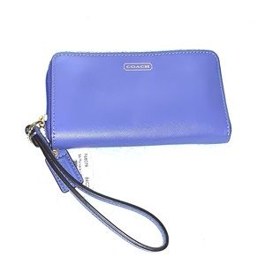 NWT! Coach Wristlet Wallet